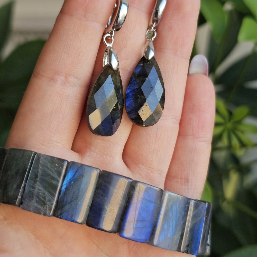 Labradorito komplektas