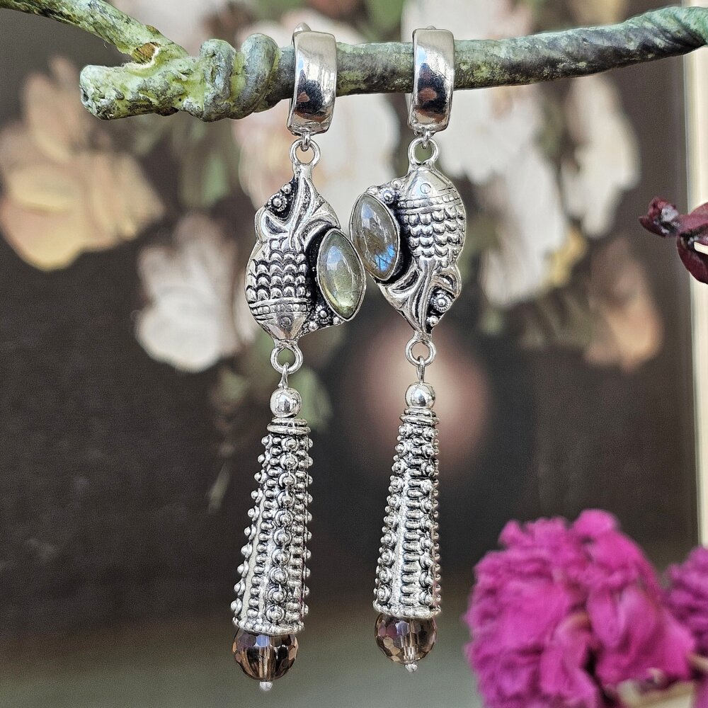 Vienetiniai auskarai žuvytės