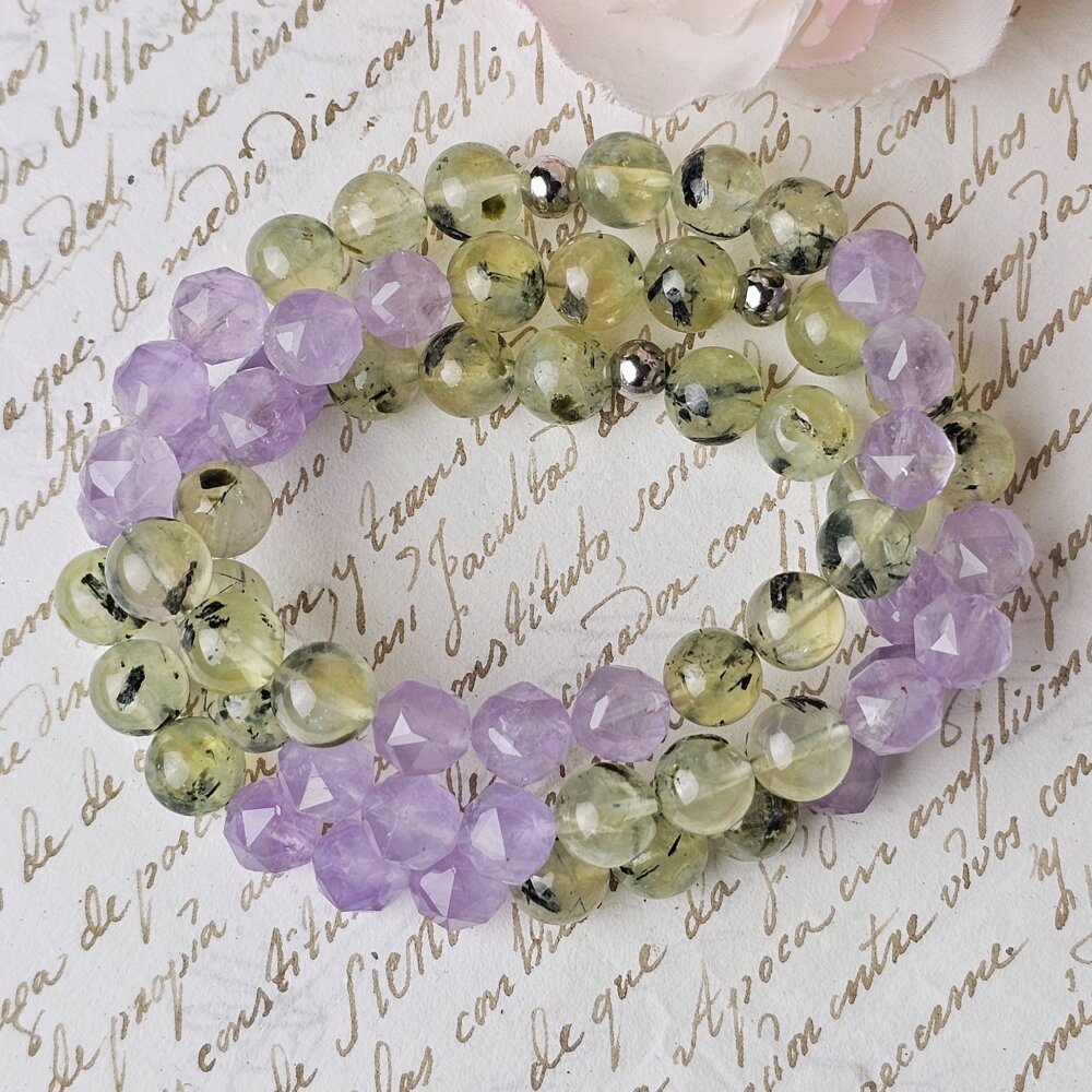 Prehnito ir levandinio ametisto apyrankė 💜💚