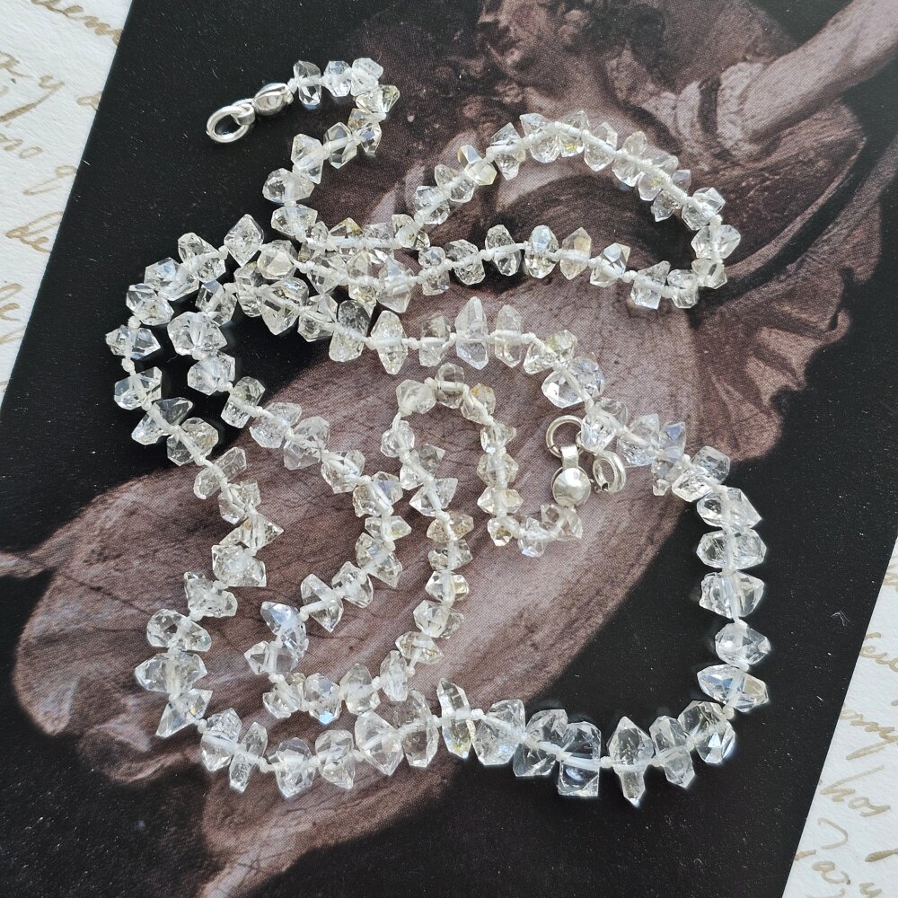 Herkimerio deimanto vėrinys