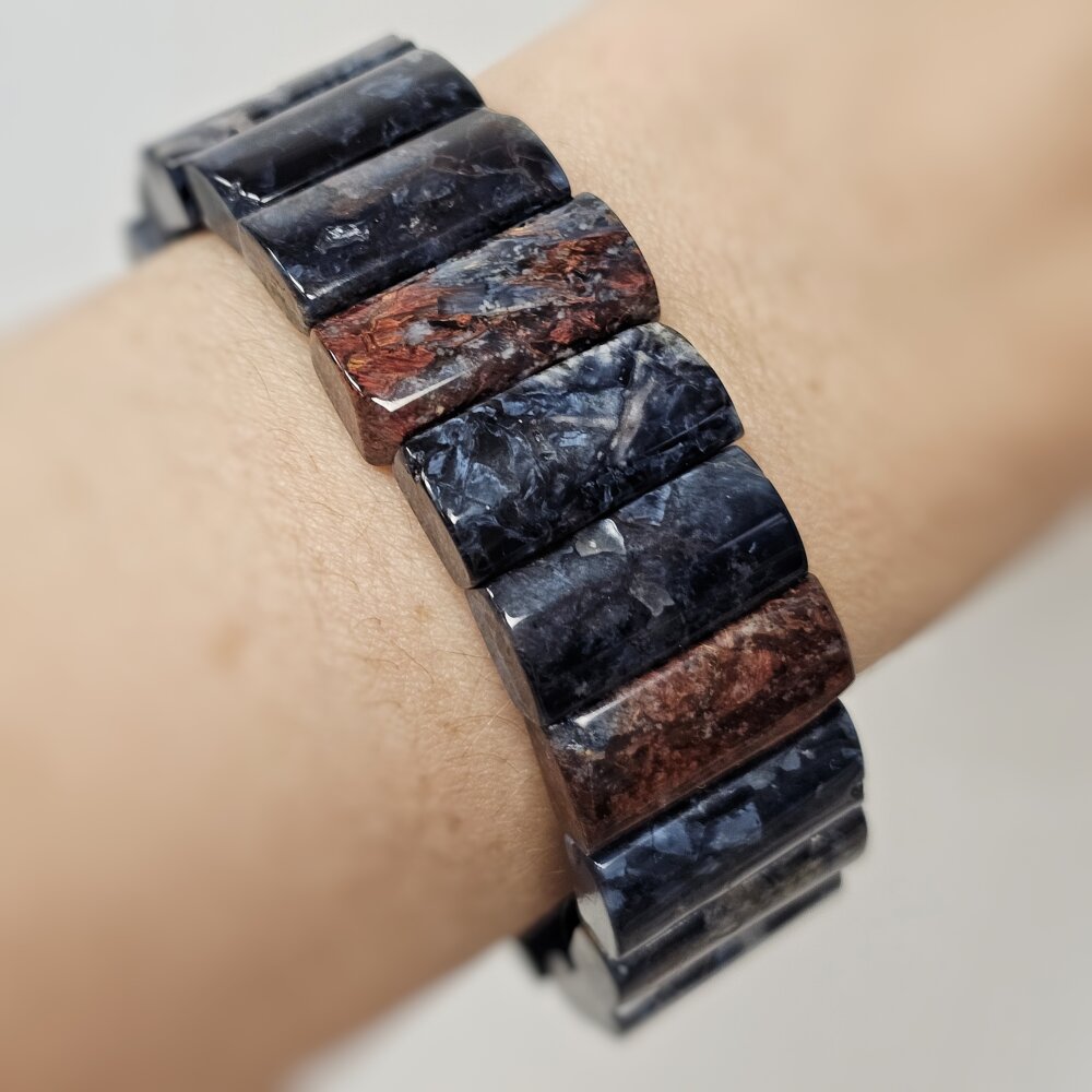 Išskirtinė pietersito apyrankė