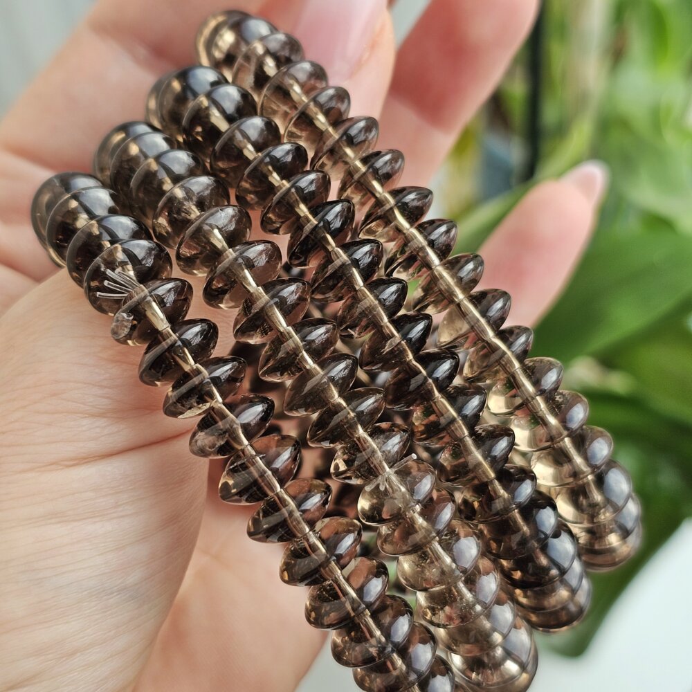 Dūminio kvarco apyrankė