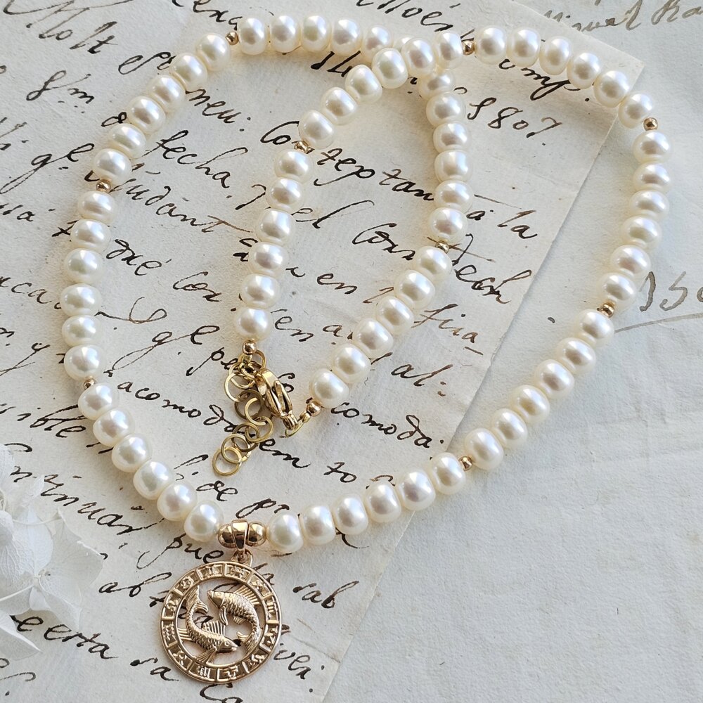 Zodiako vėrinys iš perlų