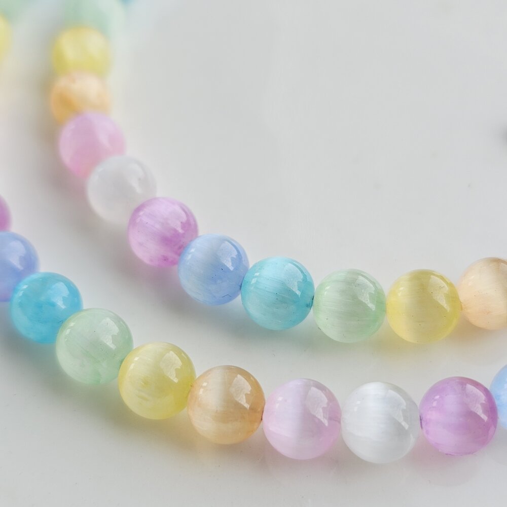 Vasariškas selenito vėrinys